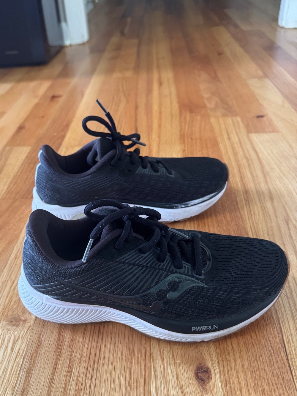 Saucony Black and White Womens  Running Sneakers size 6.5